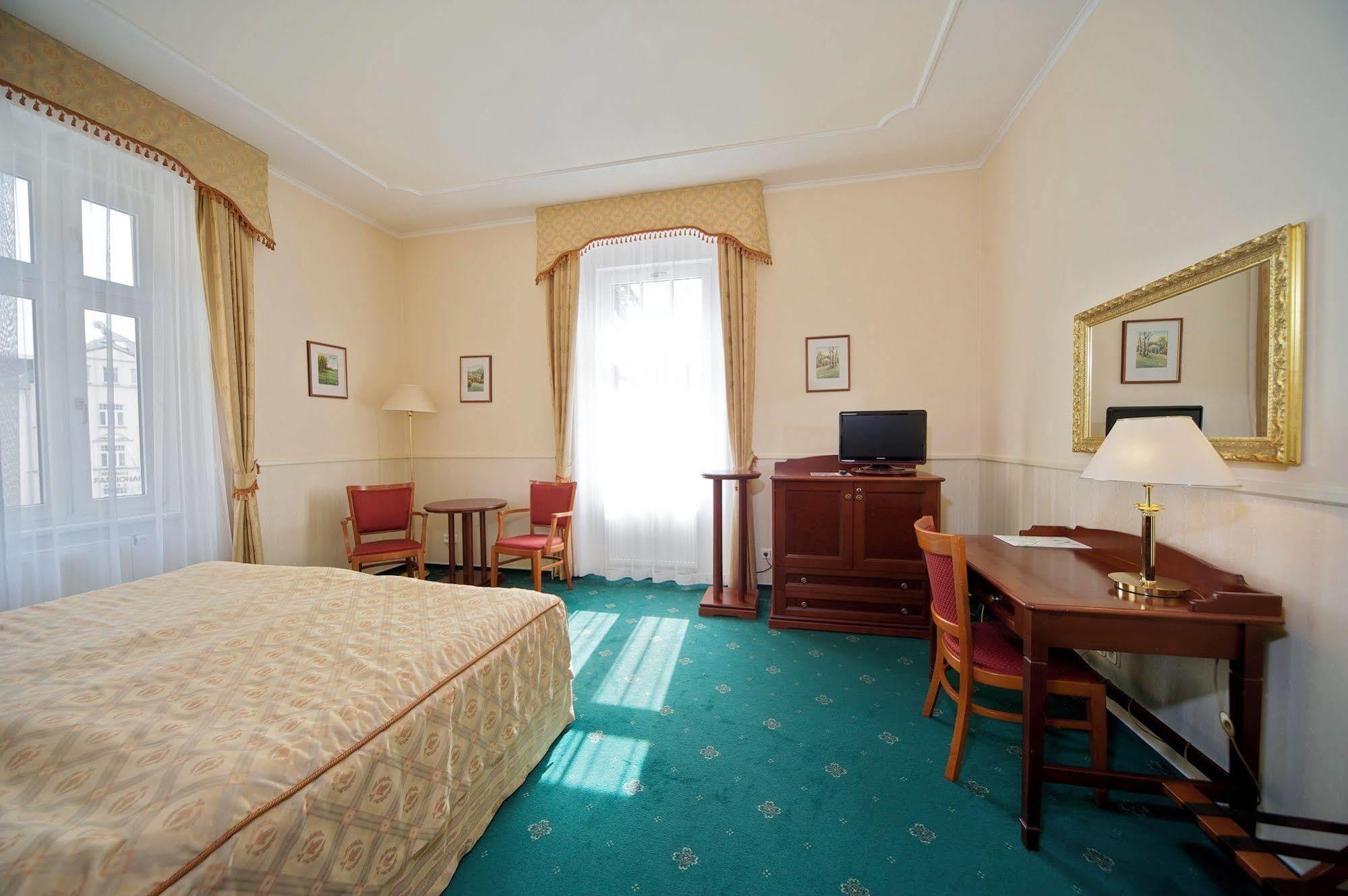 Orea Spa Hotel San Remo Marianske Lazne Luaran gambar