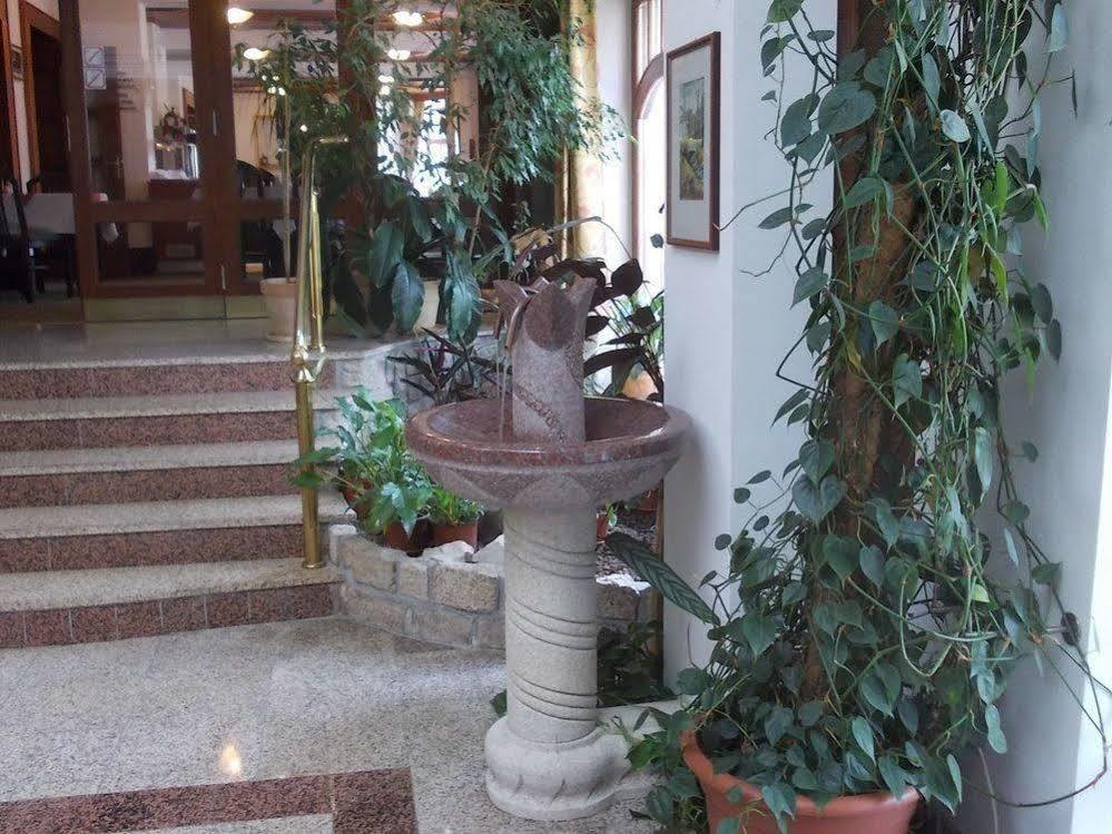 Orea Spa Hotel San Remo Marianske Lazne Luaran gambar